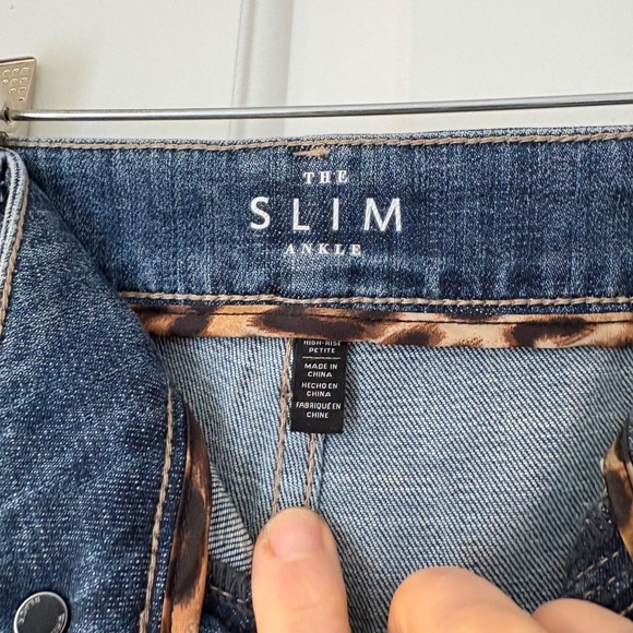 White House Black Market Utility Slim Ankle Jeans – Medium Wash - Picture 6 of 9